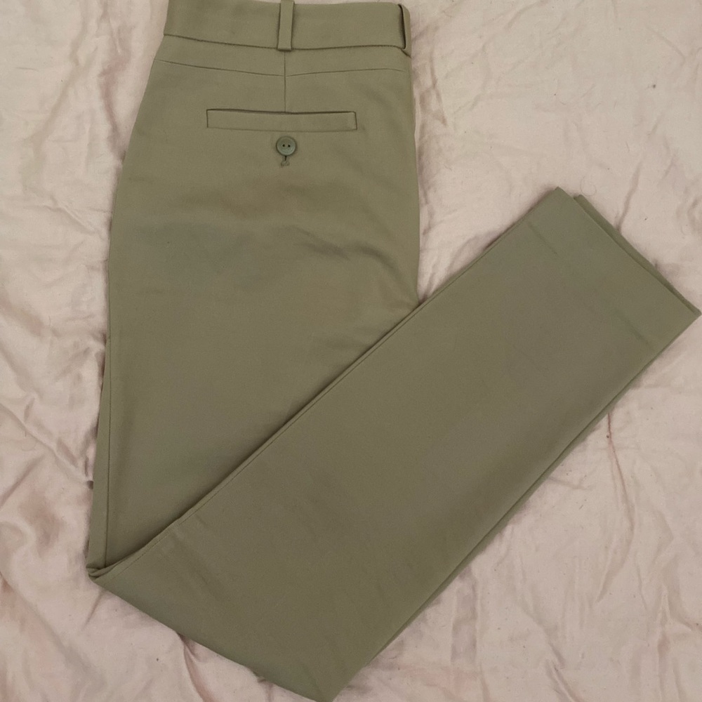 Club Monaco tan slim cut women’s slacks
